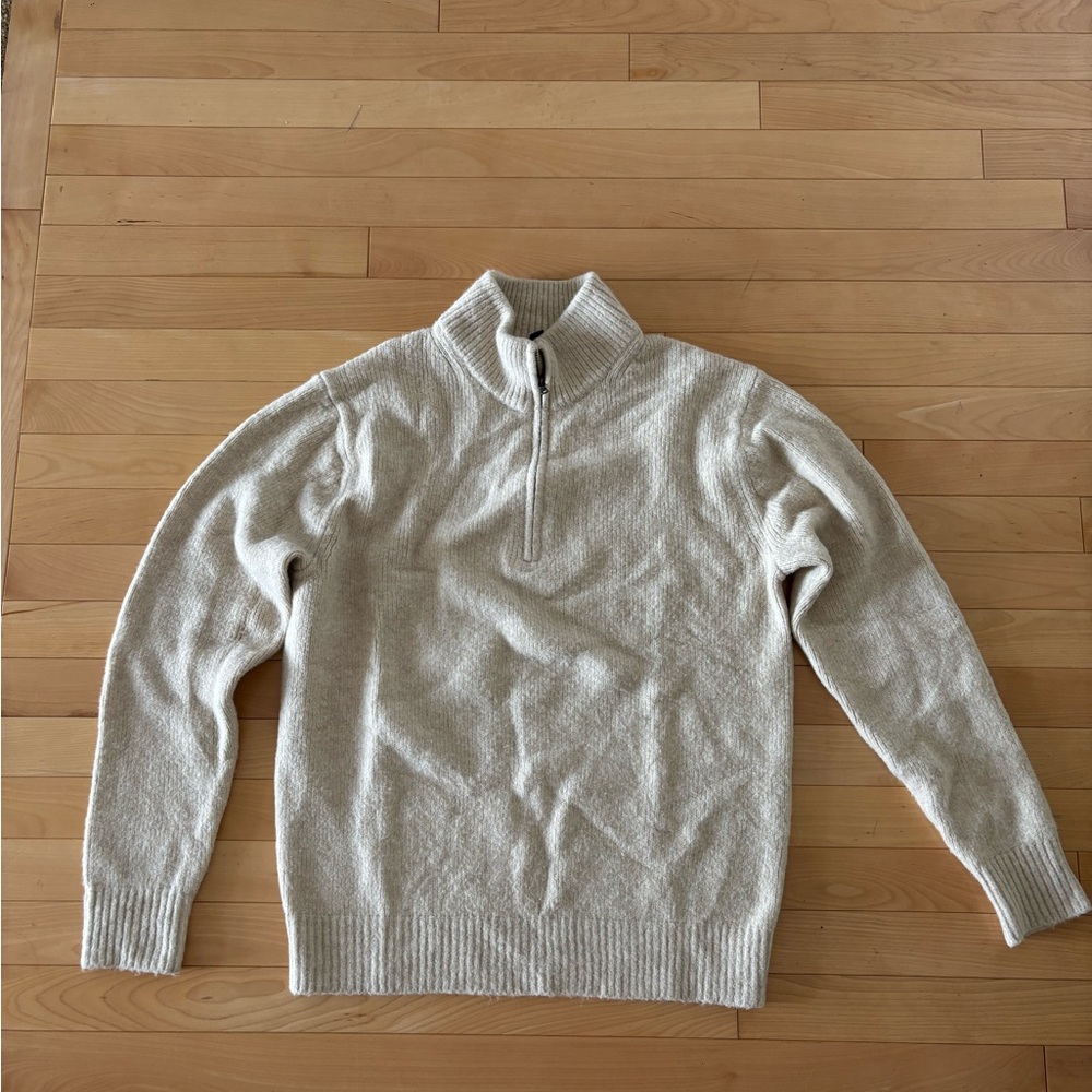 Uniqlo Cream Zip Up Sweater Soft Knit Classic Design